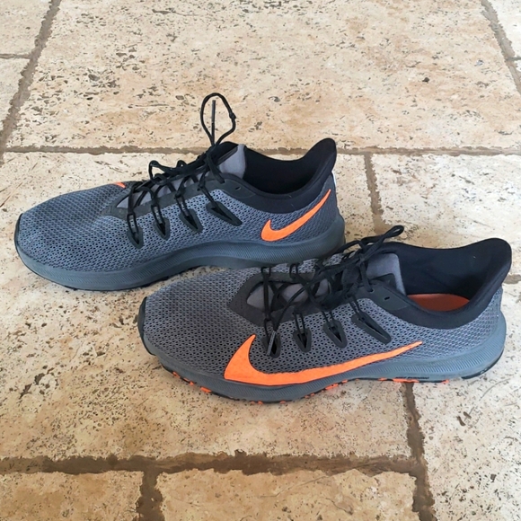 Nike Other - Nike Quest mens athletic shoes. Size 11.